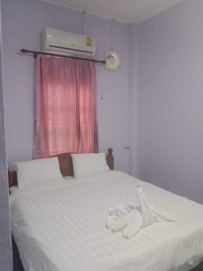 Pp Guesthouse Luang Prabang Exterior photo